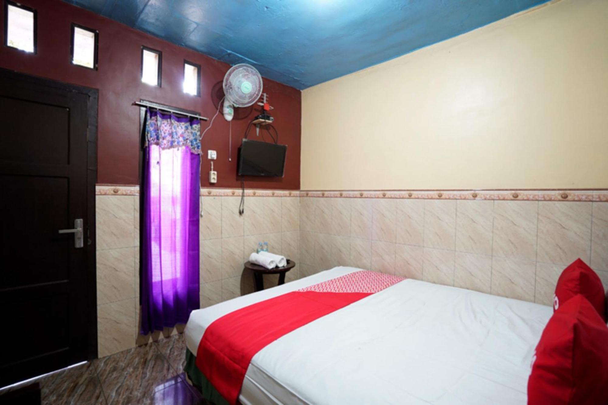 Oyo 927 Carina Hotel Claket Εξωτερικό φωτογραφία