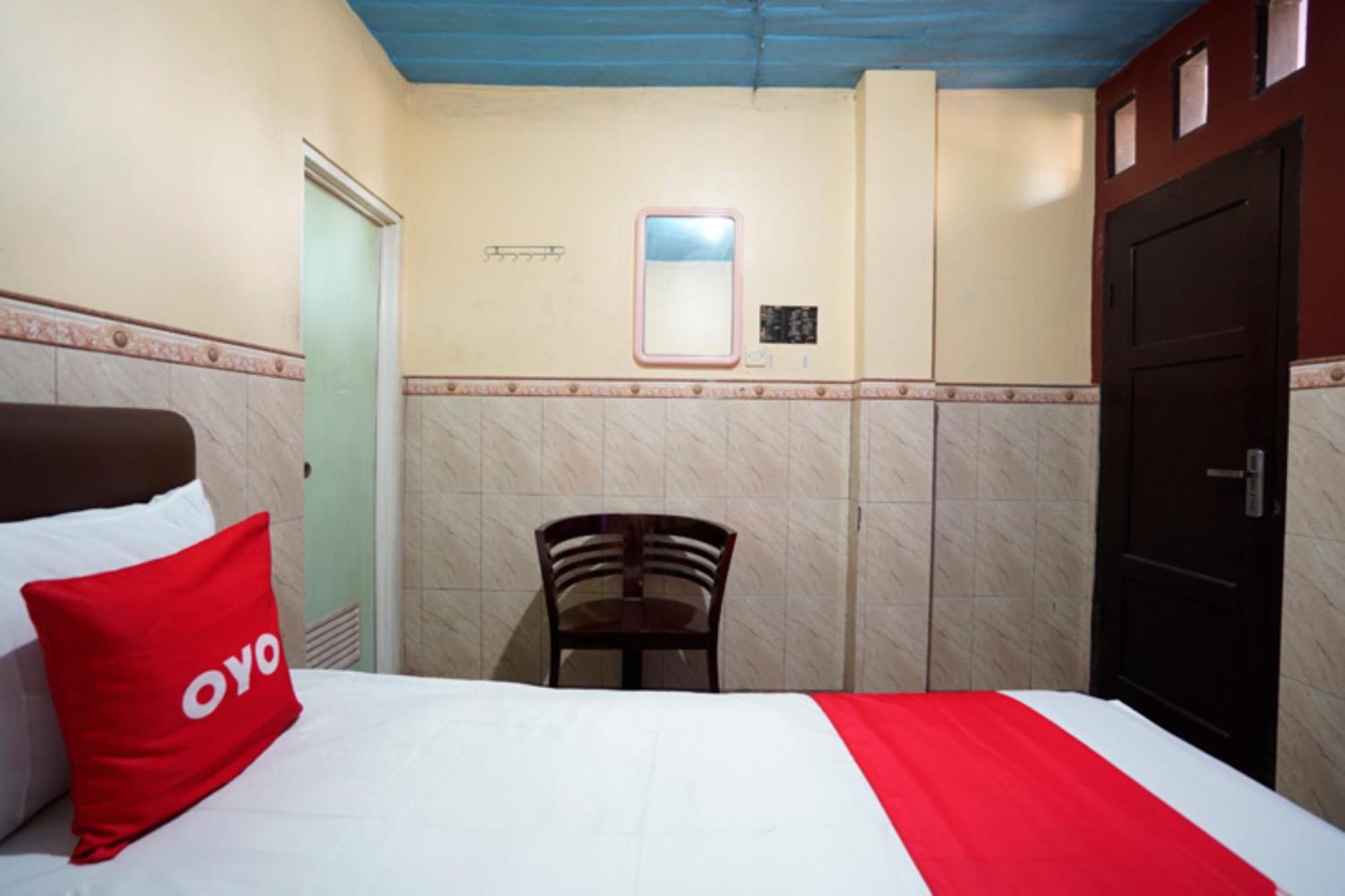 Oyo 927 Carina Hotel Claket Εξωτερικό φωτογραφία