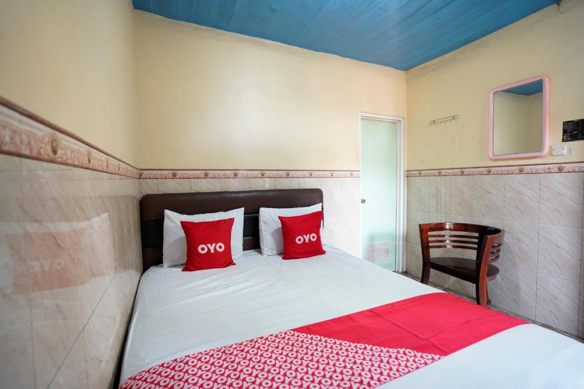 Oyo 927 Carina Hotel Claket Εξωτερικό φωτογραφία