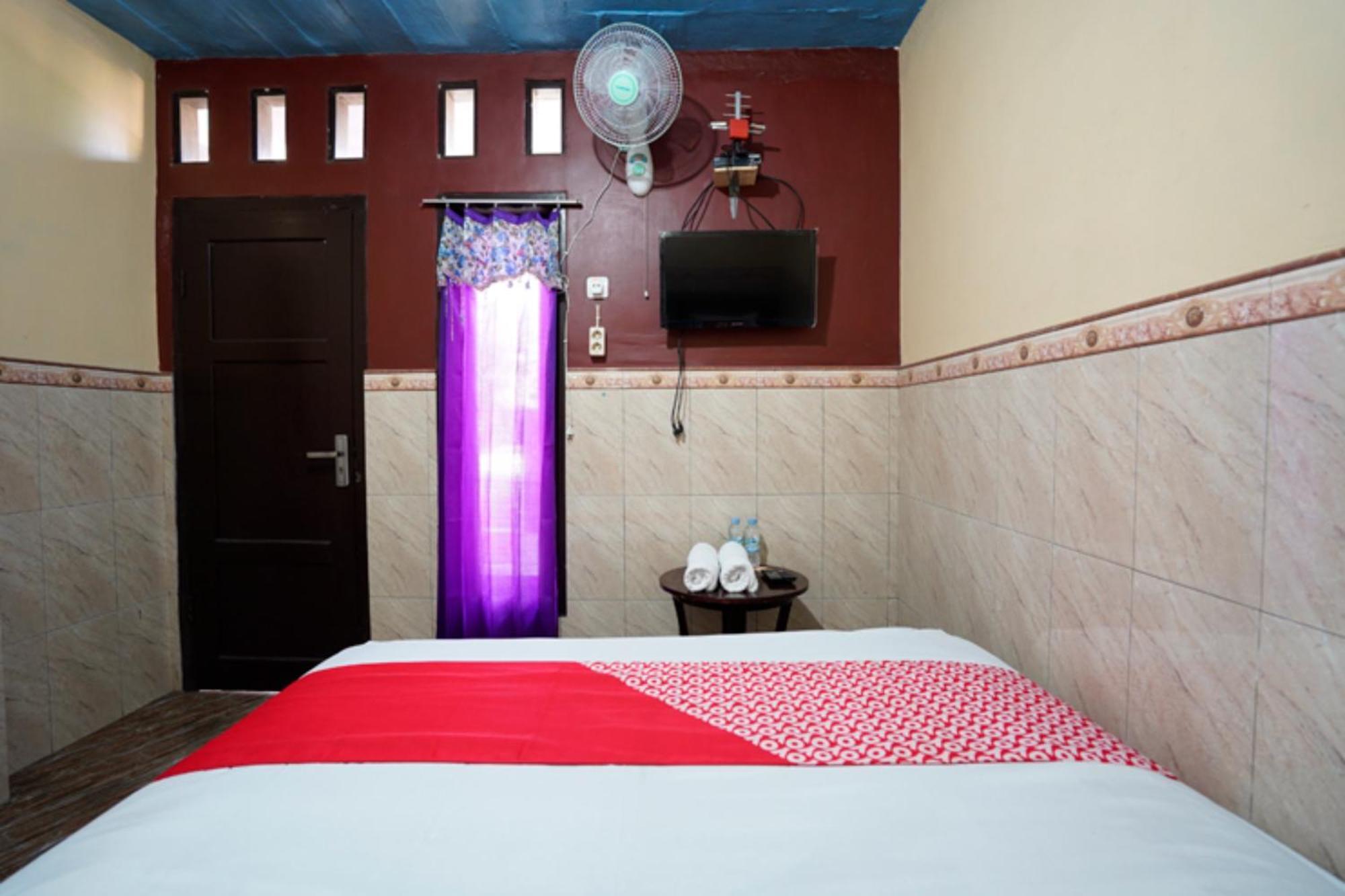Oyo 927 Carina Hotel Claket Εξωτερικό φωτογραφία