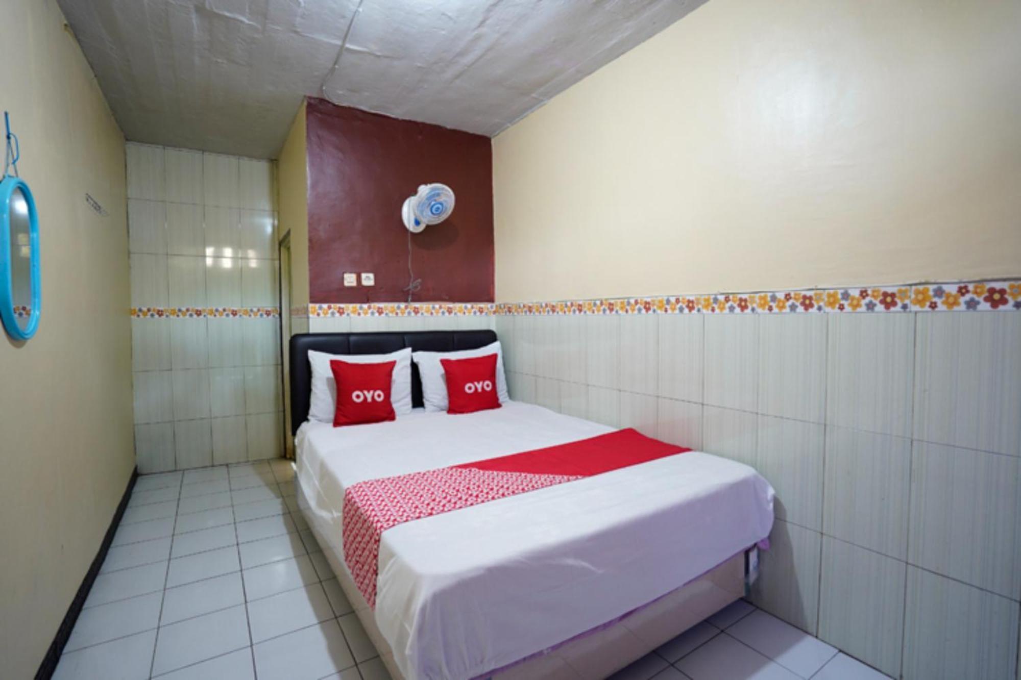 Oyo 927 Carina Hotel Claket Εξωτερικό φωτογραφία