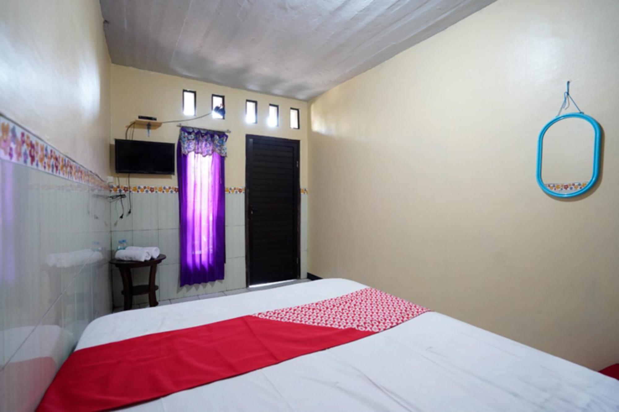 Oyo 927 Carina Hotel Claket Εξωτερικό φωτογραφία